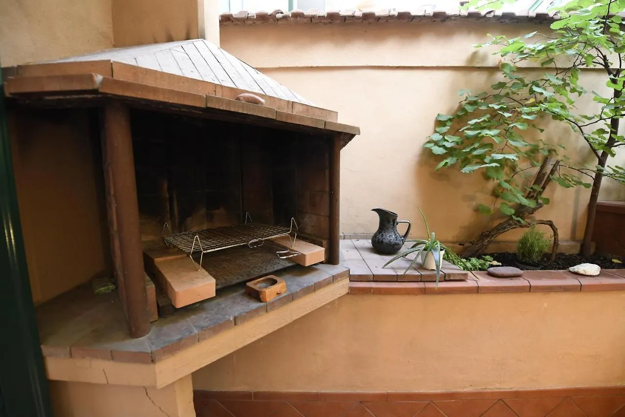 Appartamento Il giardino nascosto Roma 0*,  Italia
